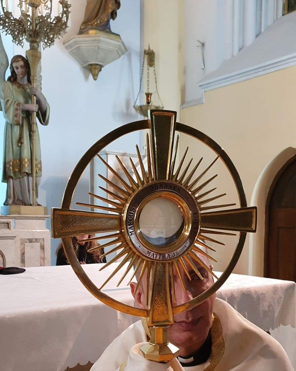 Divina Misericordia - Viva Fuente De Toda Gracia Jesucristo En El Pan De Vida Oh P