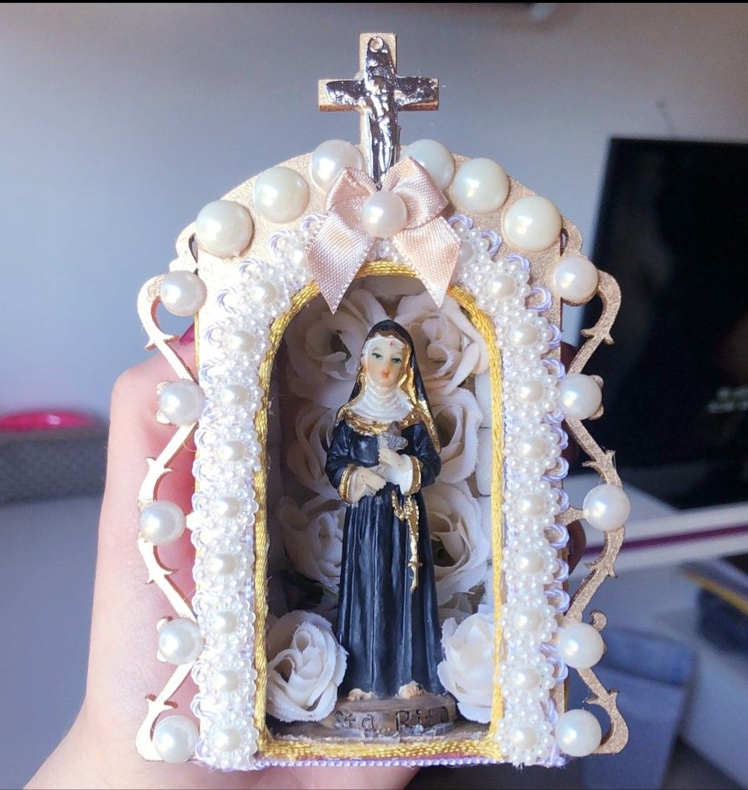 Santa Rita - Santa De Lo Imposibles Amada Por El Amor De Los Amores Jesuc