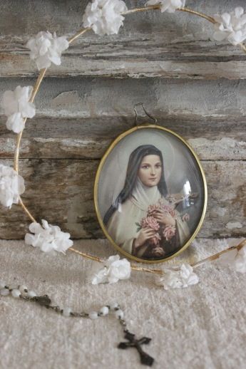 Santa Teresita del Niño Jesús - Les Couleurs De Brocantine