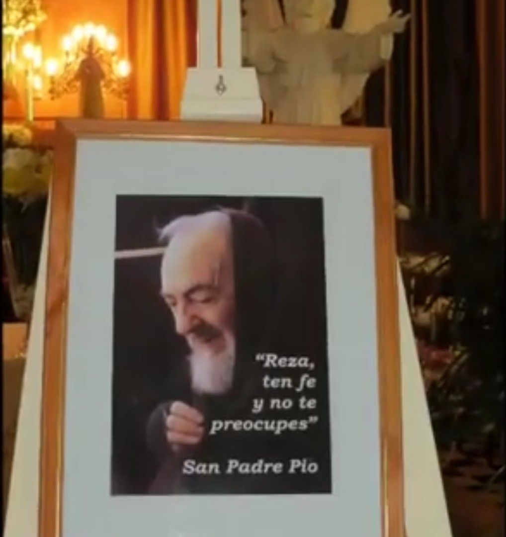 Santo Padre Pío - Gracias Por Siempre Padre Pio 1